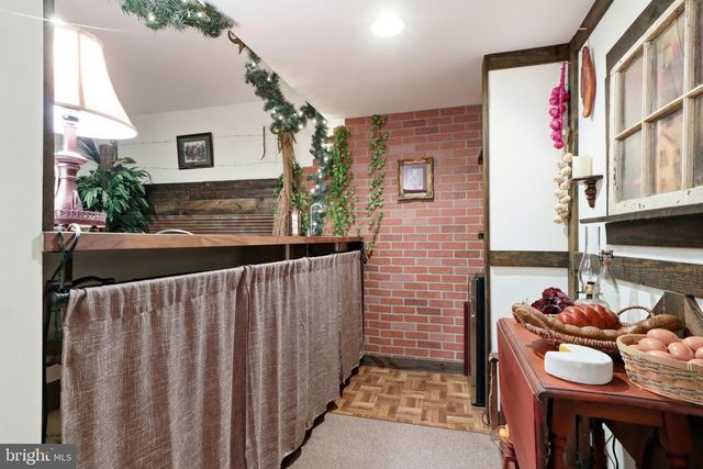 801 MOUNTAIN CT, Hanover, PA 17331