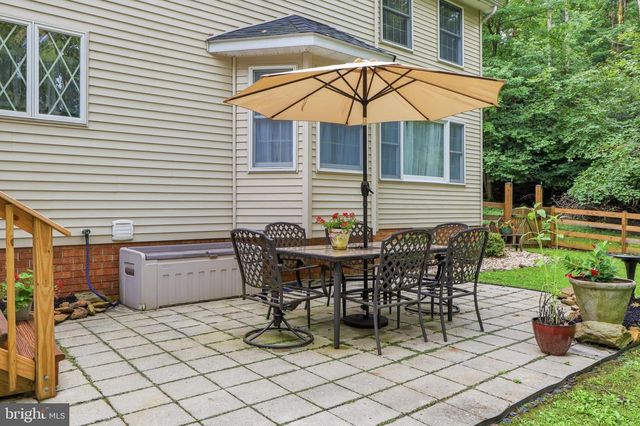 801 MOUNTAIN CT, Hanover, PA 17331