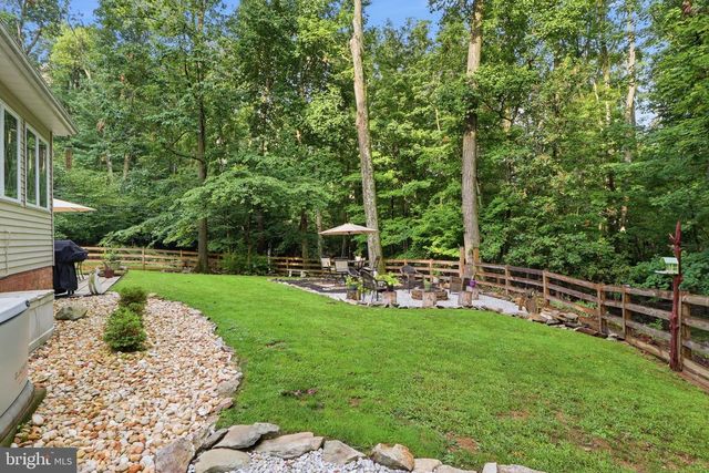 801 MOUNTAIN CT, Hanover, PA 17331