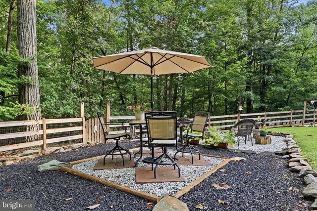 801 MOUNTAIN CT, Hanover, PA 17331