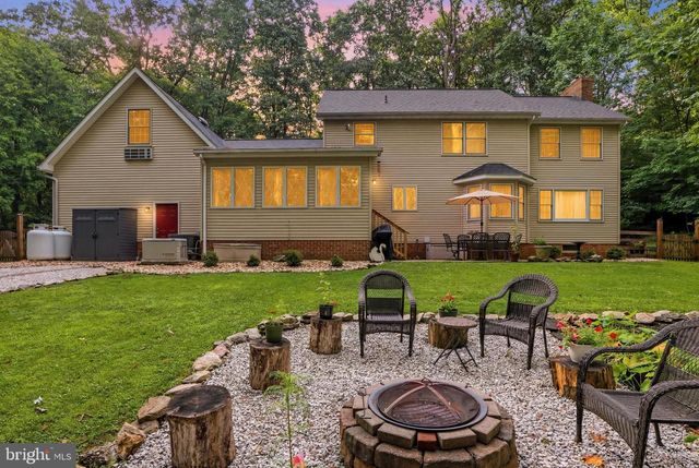 801 MOUNTAIN CT, Hanover, PA 17331