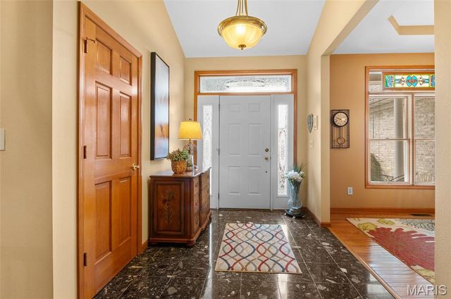 13 Weybridge Court, Edwardsville, IL 62025