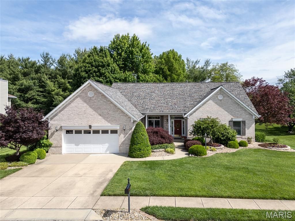 13 Weybridge Court, Edwardsville, IL 62025