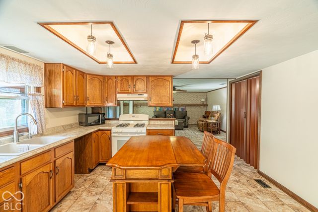 4545 Byrkit Street, Indianapolis, IN 46221