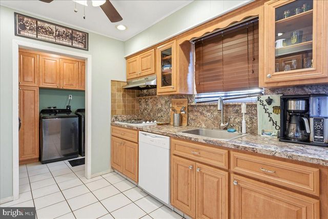 980 FISCHER BLVD, Toms River, NJ 08753