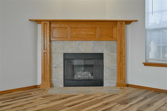 216 SW 40th Street, Moore, OK 73160