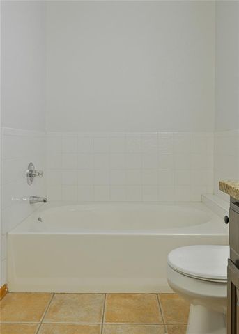 216 SW 40th Street, Moore, OK 73160