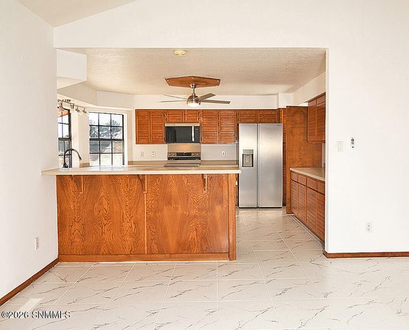 6621 Vista Hermosa, Las Cruces, NM 88007