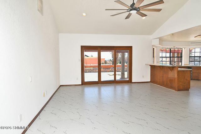 6621 Vista Hermosa, Las Cruces, NM 88007