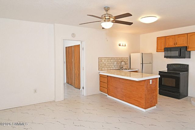 6621 Vista Hermosa, Las Cruces, NM 88007