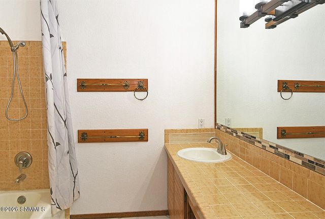 6621 Vista Hermosa, Las Cruces, NM 88007