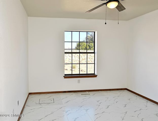 6621 Vista Hermosa, Las Cruces, NM 88007