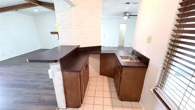 1521 Leicester Street, Garland, TX 75044