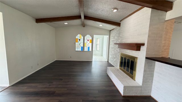 1521 Leicester Street, Garland, TX 75044
