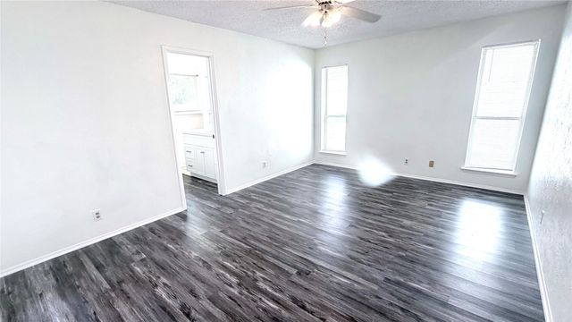 1521 Leicester Street, Garland, TX 75044
