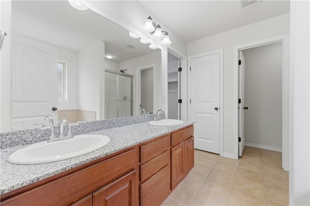 3100 Featherston Road, Bentonville, AR 72713