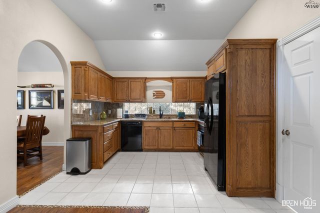 2919 LOMA LINDA LANE, Wichita Falls, TX 76308