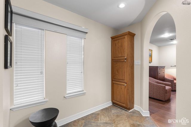 2919 LOMA LINDA LANE, Wichita Falls, TX 76308