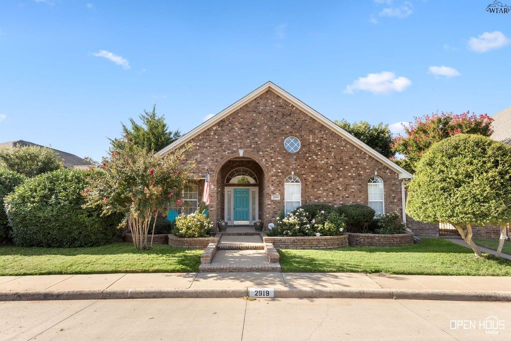 2919 LOMA LINDA LANE, Wichita Falls, TX 76308