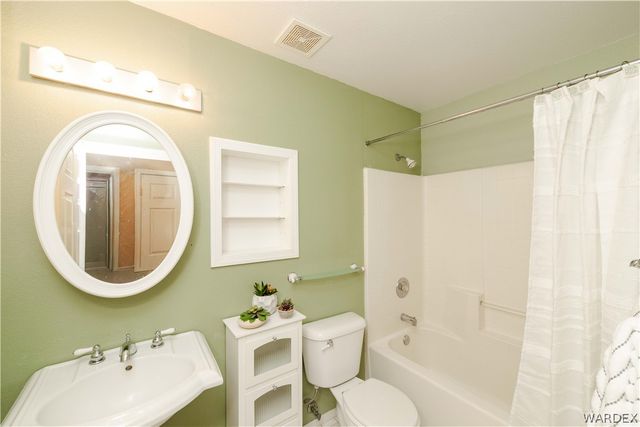 3256 N Clark Street, Kingman, AZ 86401