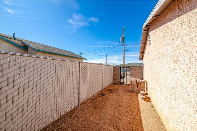 3256 N Clark Street, Kingman, AZ 86401