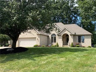 1501 Spring Wood Lane, Uniontown, OH 44685