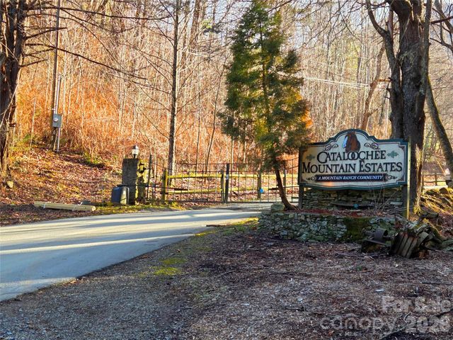 160 Slippery Rock Road 206, Waynesville, NC 28785