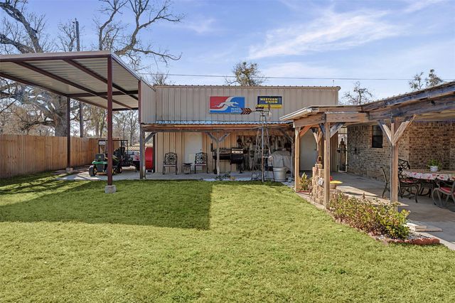 1601 Sunset CIR, Cameron, TX 76520