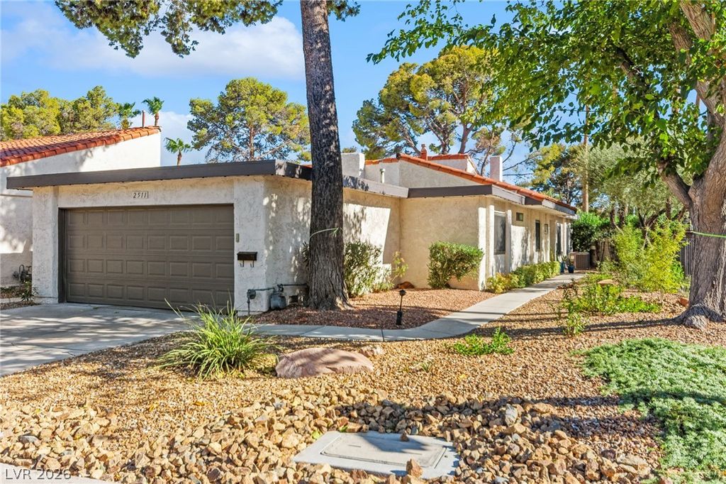 2511 Palmera Drive, Las Vegas, NV 89121 — exterior