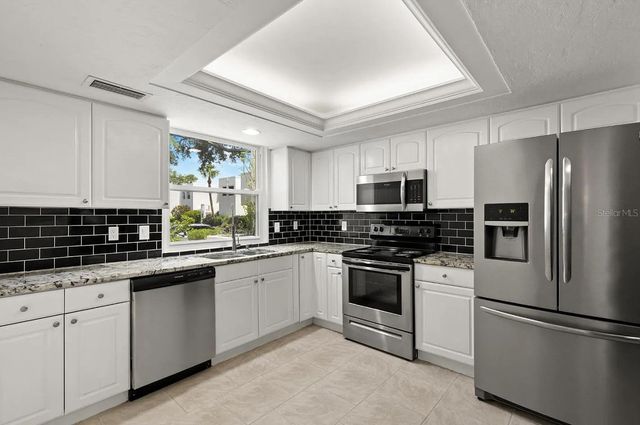 5084 MARSH FIELD ROAD 77, Sarasota, FL 34235