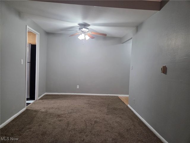 19101 Van Aken Boulevard 424, Shaker Heights, OH 44112