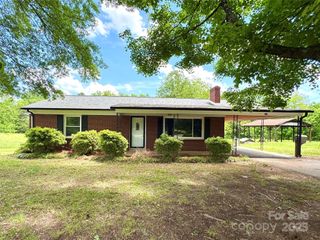 175 Triplett Road, Cleveland, NC 27013