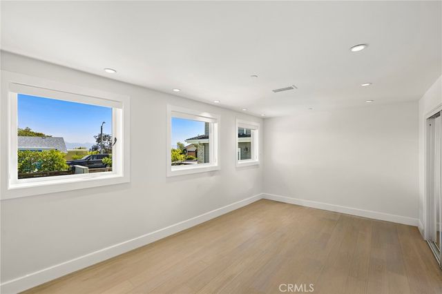 3203 Tyrol Drive, Laguna Beach, CA 92651