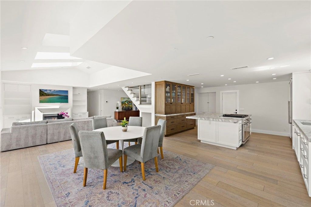 Image 11 of property listing at 3203 Tyrol Drive, Laguna Beach, CA 92651
