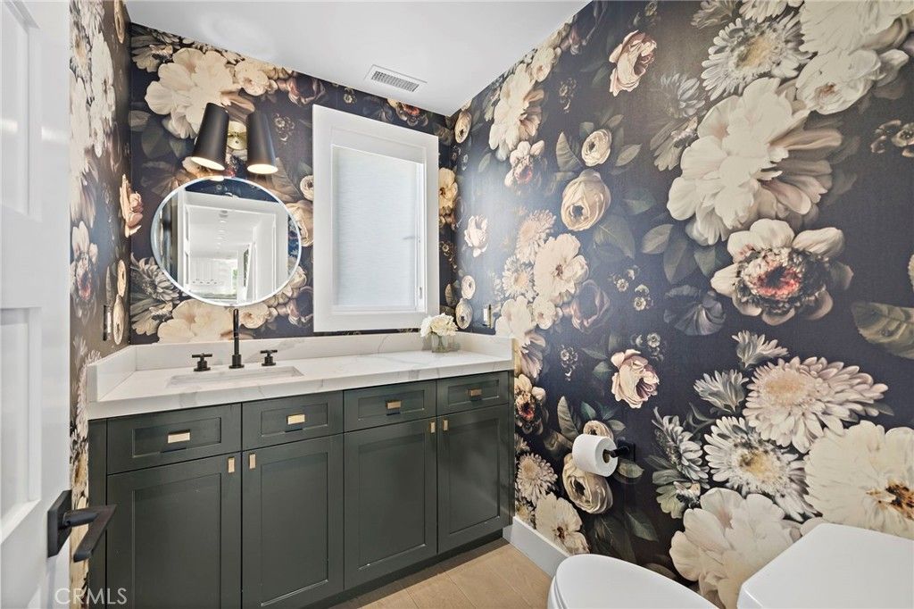 Image 18 of property listing at 3203 Tyrol Drive, Laguna Beach, CA 92651