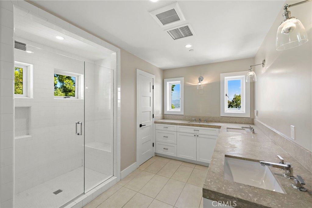 Image 31 of property listing at 3203 Tyrol Drive, Laguna Beach, CA 92651