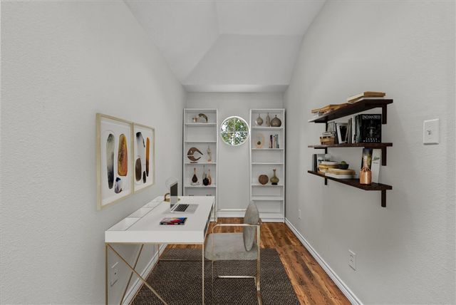 202 Armand Bay Drive, Dickinson, TX 77539