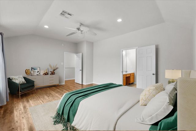 202 Armand Bay Drive, Dickinson, TX 77539