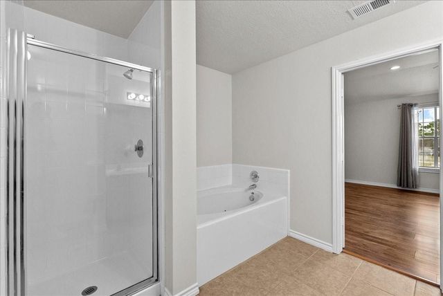 202 Armand Bay Drive, Dickinson, TX 77539