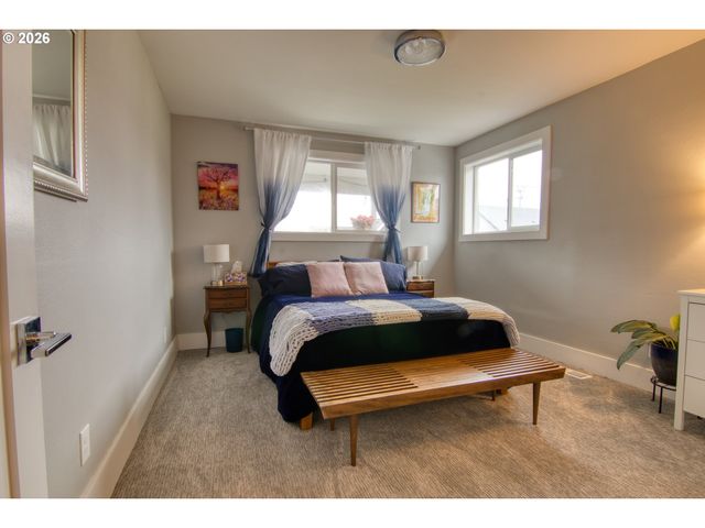 850 1ST Ave, Seaside, OR 97138