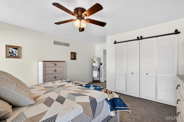 1005 Cottonwood Lane, Waterloo, IL 62298