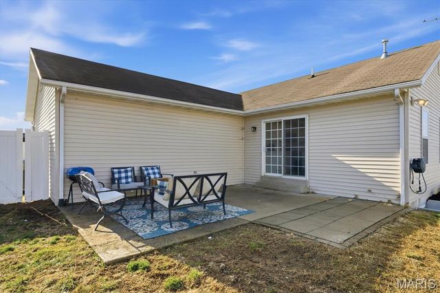 1005 Cottonwood Lane, Waterloo, IL 62298