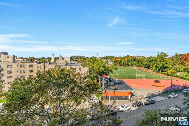 2200 N Central 7B, Fort Lee, NJ 07024