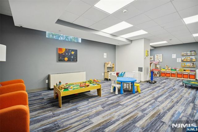 2200 N Central 7B, Fort Lee, NJ 07024