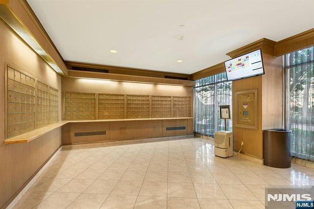 2200 N Central 7B, Fort Lee, NJ 07024
