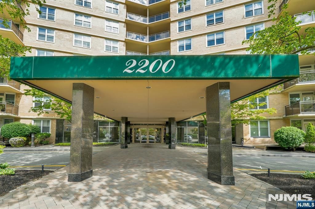2200 N Central 7B, Fort Lee, NJ 07024