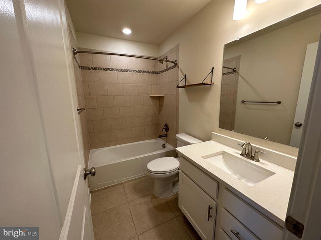 161 GREEN POPLAR LOOP, Clarksburg, MD 20871