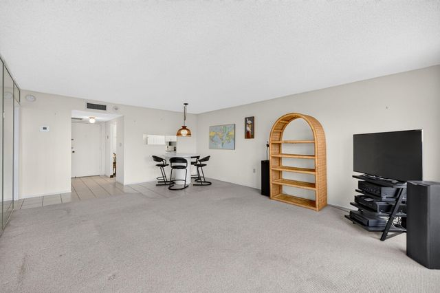 3000 E Sunrise Boulevard 15E, Fort Lauderdale, FL 33304