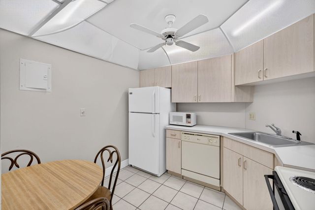 3000 E Sunrise Boulevard 15E, Fort Lauderdale, FL 33304