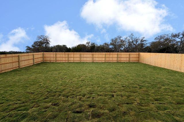 232 Archway LN, Liberty Hill, TX 78642